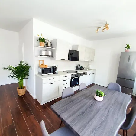 Apartment Pb - 7 - Stilvoll Eingerichtetes Im Herzen Senftenbergs